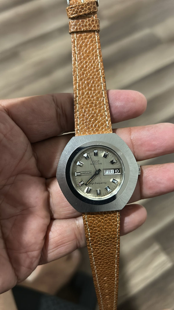 VINTAGE Glycine SPECTRUM HIGH FREQUENCY VACUUM 343.121 NOS WATCH